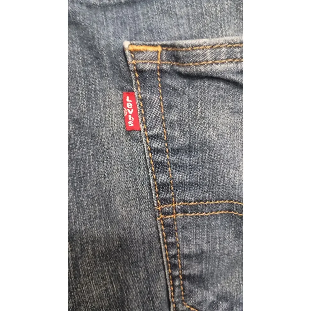 Levi's 541's straight leg dark wash fade size 38W 36 L red tab.